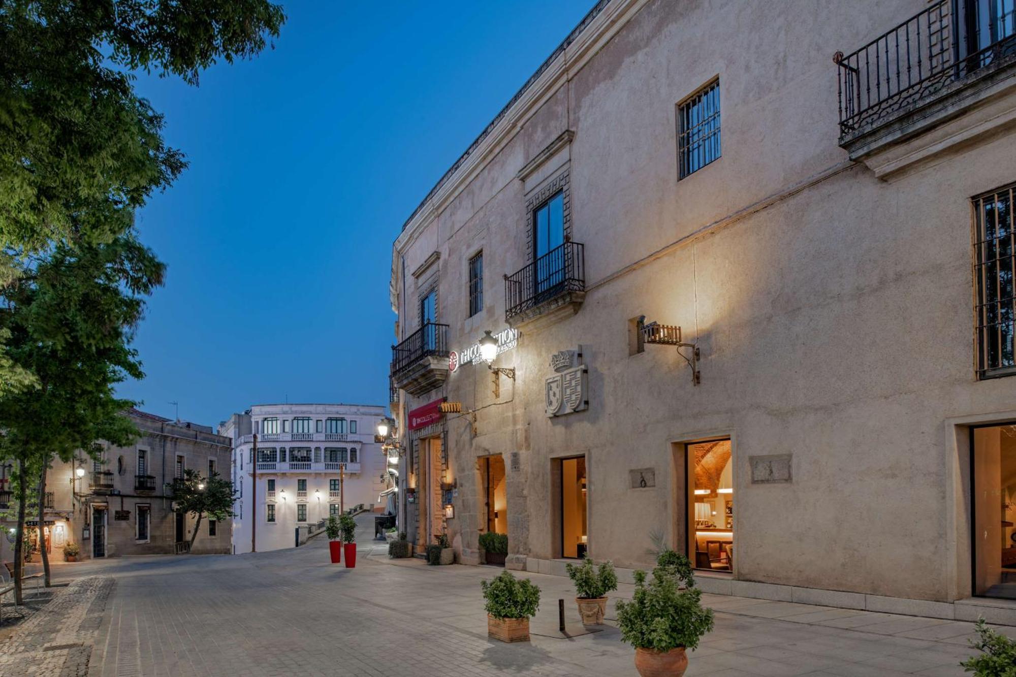 Nh Collection Caceres Palacio De Oquendo Exterior photo
